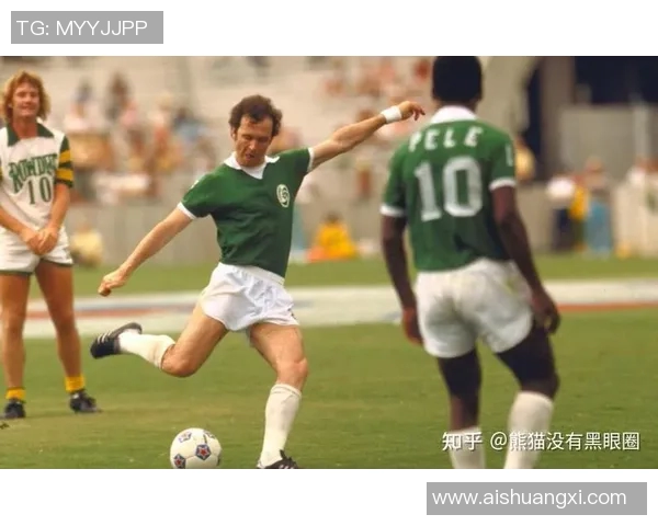 纪念已故足球传奇人物他的一生与足坛贡献