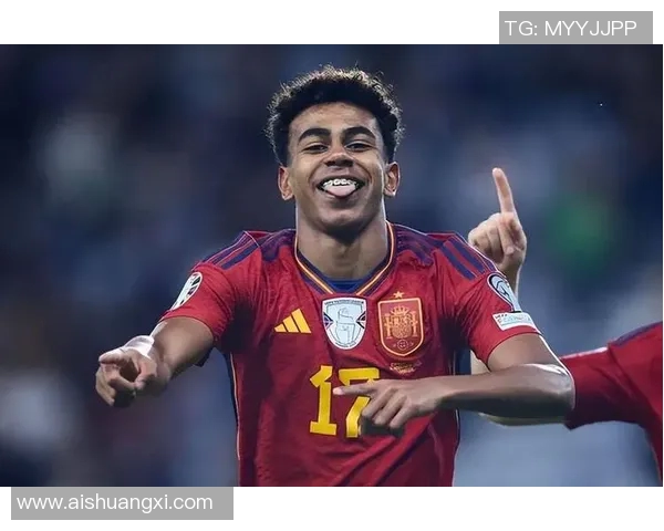 足球球星便装私下魅力展现 全面盘点明星球员私服造型